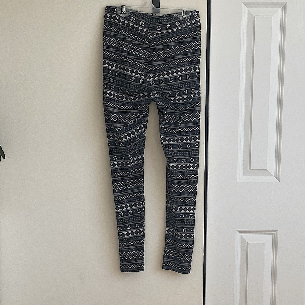 Snowflake pattern leggings - Picture 2 of 3